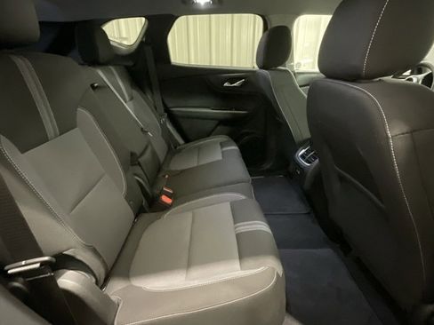 Used 2025 Chevrolet Blazer LT image 12