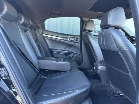 Used 2019 Honda Civic Sport Touring image 40