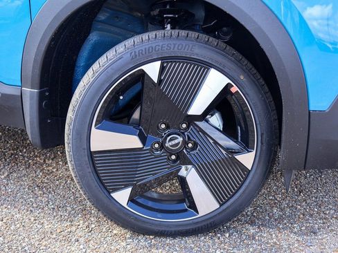 New 2026 Nissan Kicks SR image 16