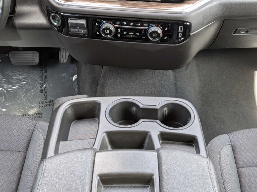 Used 2025 Chevrolet Silverado 1500 LT RWD image 18