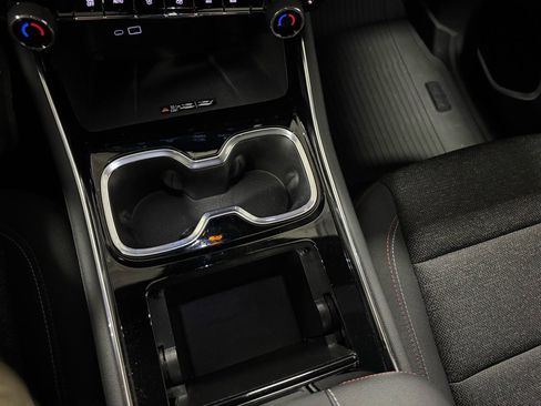 Certified 2024 Chevrolet Traverse Z71 w/ Enhanced Driving Package image 20