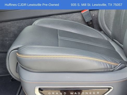Used 2023 Jeep Grand Wagoneer L Series II w/ Premium Group II AWD/4WD image 33
