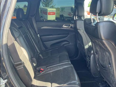 Used 2014 Jeep Grand Cherokee Overland image 12