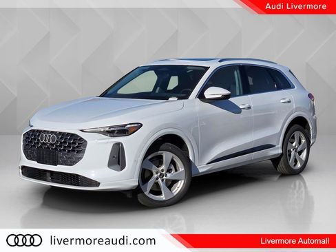 New 2025 Audi Q5 Premium Plus image 1