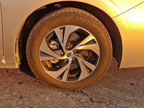 Used 2025 Subaru Legacy Premium w/ Popular Package #1 image 8