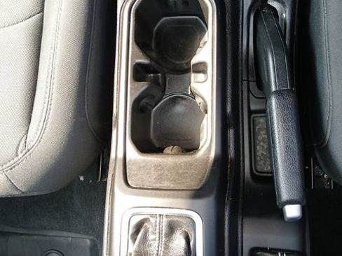 Used 2018 Jeep Wrangler Unlimited Sahara AWD/4WD image 28