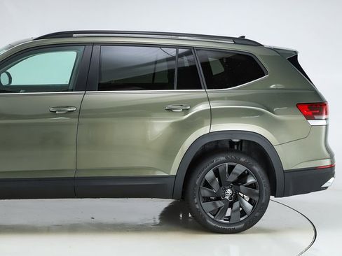 New 2026 Volkswagen Atlas SE FWD image 43