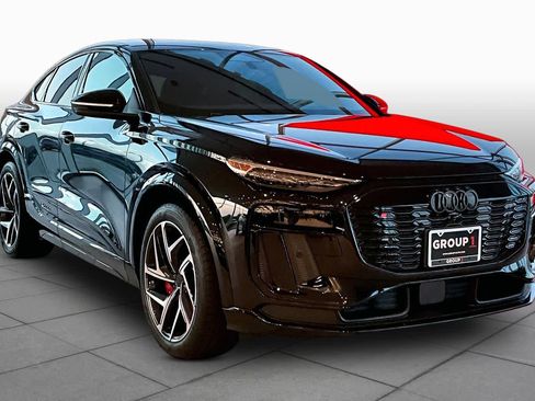 New 2027 Audi SQ6 e-tron Prestige AWD/4WD image 2