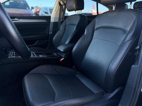 Used 2019 Volkswagen Arteon SE image 9