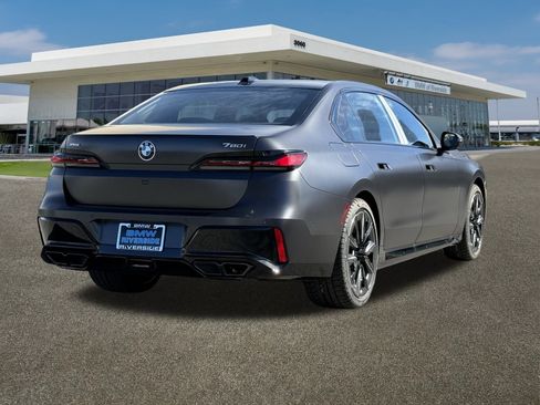 New 2026 BMW 760i xDrive w/ Executive Package image 10