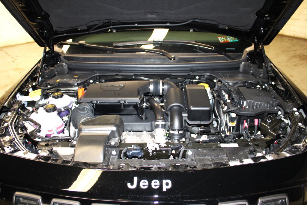 New 2026 Jeep Cherokee Laredo AWD/4WD image 37