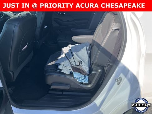 Used 2018 Chevrolet Traverse Premier image 18