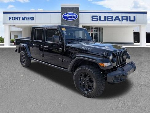 Used 2023 Jeep Gladiator Sport AWD/4WD image 1