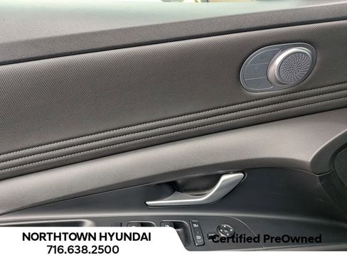 Certified 2023 Hyundai Elantra Limited FWD image 31