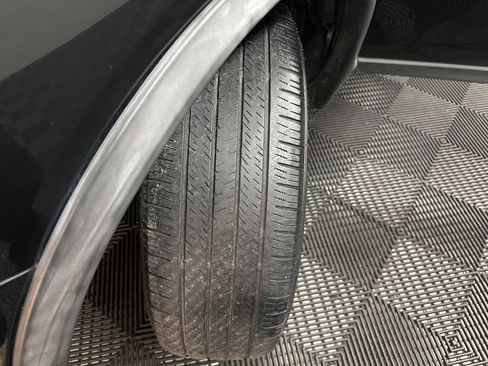 Used 2018 Nissan Rogue SV w/ Premium Package image 38