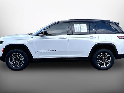 Used 2023 Jeep Grand Cherokee Trailhawk AWD/4WD image 5