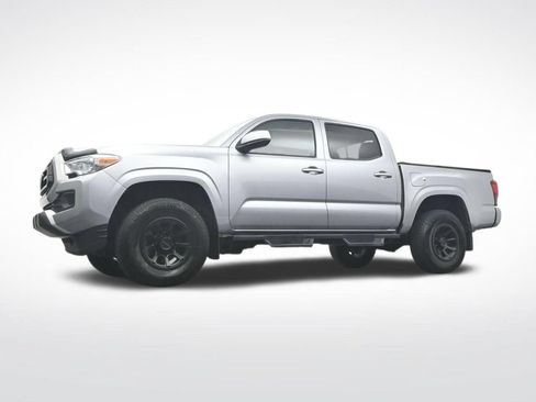 Used 2022 Toyota Tacoma SR AWD/4WD image 36