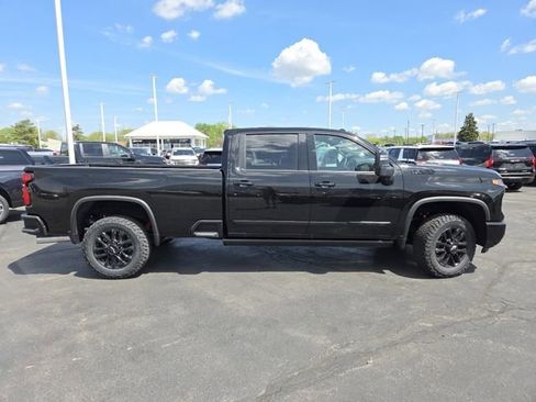 New 2026 Chevrolet Silverado 3500 High Country w/ High Country Premium Package AWD/4WD image 26