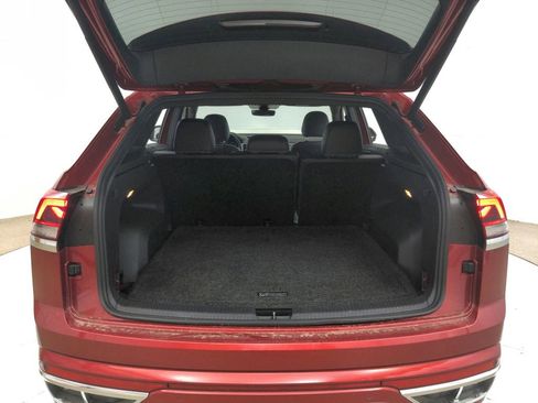 Used 2021 Volkswagen Atlas Cross Sport SEL Premium R-Line image 36