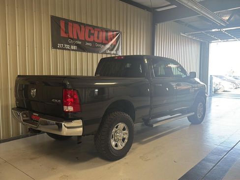 Used 2015 RAM 2500 Tradesman w/ Chrome Appearance Group image 6