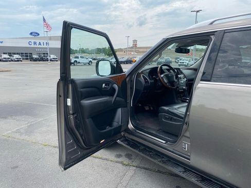 Used 2019 INFINITI QX80 Luxe AWD/4WD image 10
