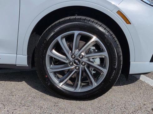 New 2026 Lincoln Corsair Grand Touring AWD/4WD image 11