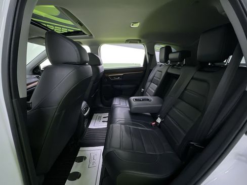 Used 2019 Honda CR-V Touring image 27