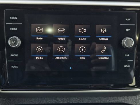 Used 2023 Volkswagen Atlas Cross Sport SEL R-Line AWD/4WD image 14