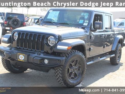 Used 2022 Jeep Gladiator Willys image 14