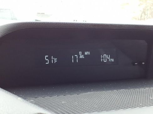 Used 2019 Subaru Ascent Premium AWD/4WD image 23