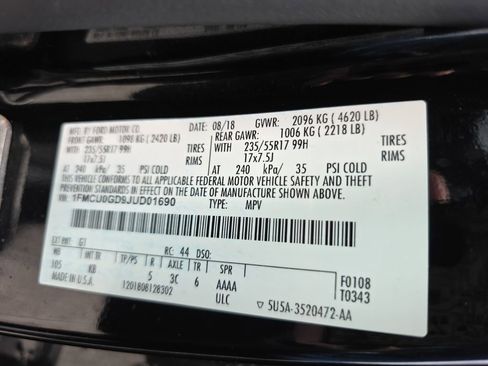 Used 2018 Ford Escape SE w/ SE Sync 3 Package image 25