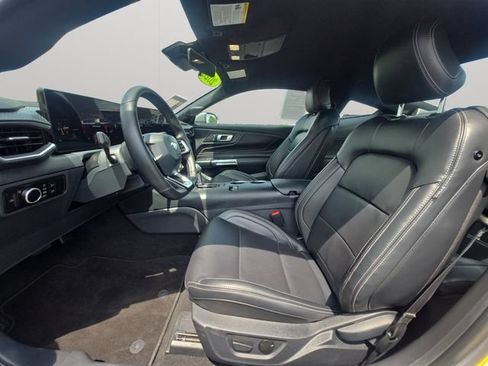 Used 2026 Ford Mustang Premium RWD image 9