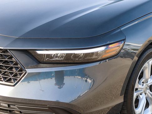 Certified 2024 Honda Accord LX image 5