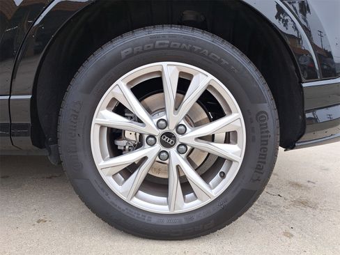 Used 2023 Audi Q3 2.0T Premium image 7