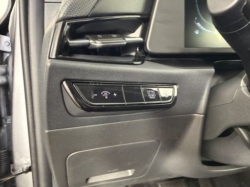Used 2025 Kia Niro LX FWD image 21
