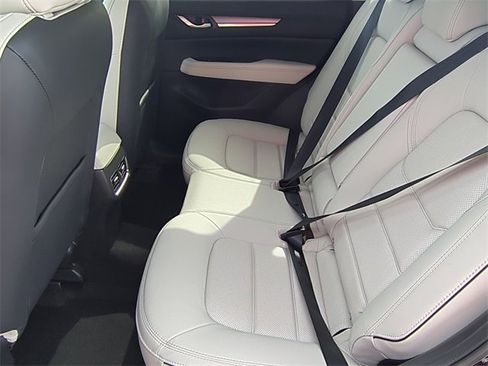 New 2025 MAZDA CX-5 AWD 2.5 S w/ Premium Plus Pkg image 17
