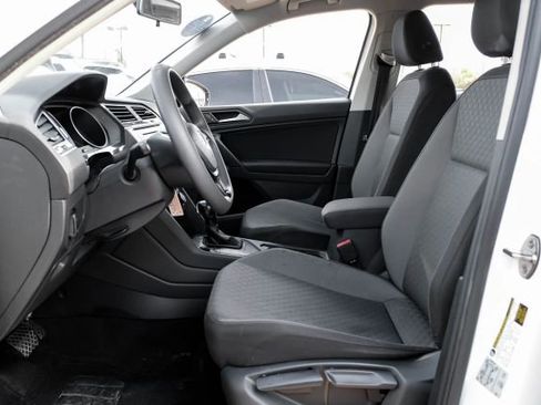 Used 2019 Volkswagen Tiguan S w/ Driver Assistance Package image 4