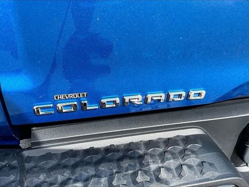 Used 2023 Chevrolet Colorado Z71 w/ Z71 Convenience Package 2 AWD/4WD image 31