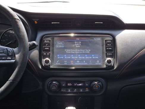 Used 2024 Nissan Kicks SR w/ SR Premium Package FWD image 16