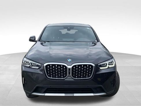 Used 2022 BMW X4 xDrive30i w/ Parking Assistance Package AWD/4WD image 9