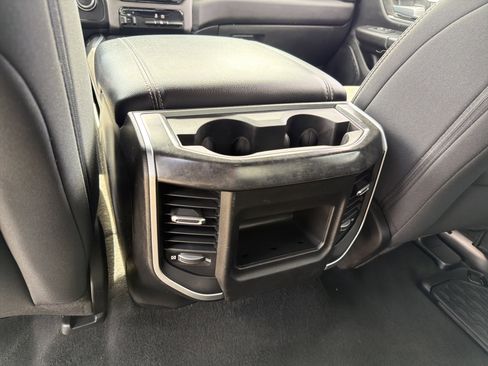 Used 2022 RAM 1500 Big Horn AWD/4WD image 13