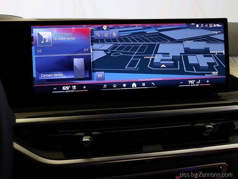 Certified 2025 BMW X6 M60i image 20