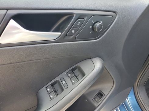 Used 2016 Volkswagen Jetta S image 20