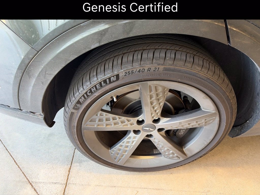 Certified 2025 Genesis GV70 2.5T w/ Sport Prestige Package AWD/4WD image 11
