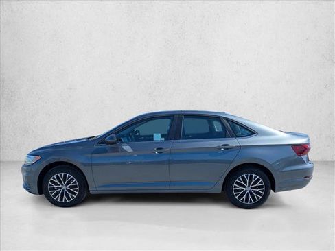 Used 2021 Volkswagen Jetta SE w/ SE Cold Weather Package FWD image 8