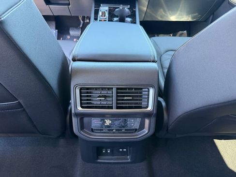 New 2026 Volkswagen Atlas SE AWD/4WD image 26