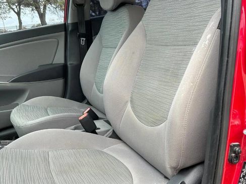 Used 2016 Hyundai Accent SE image 20