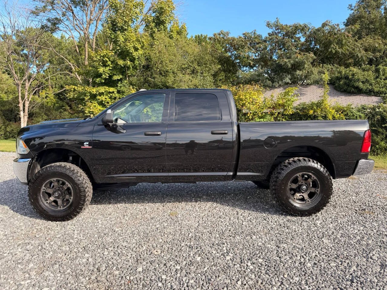 Used 2018 RAM 3500 Tradesman w/ Chrome Appearance Group AWD/4WD image 4