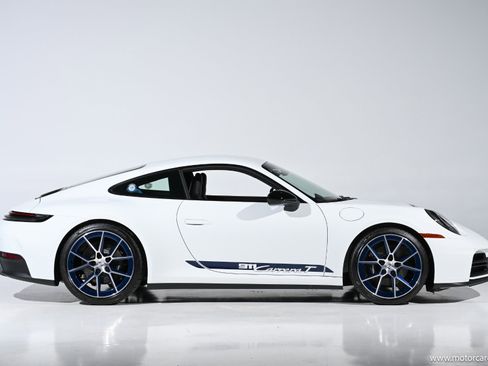 Used 2026 Porsche 911 Carrera T image 8