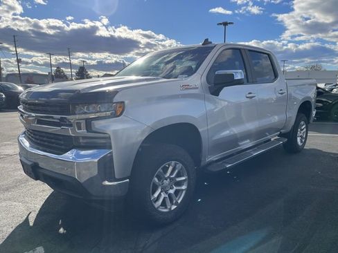Used 2020 Chevrolet Silverado 1500 LT w/ All-Star Edition image 3